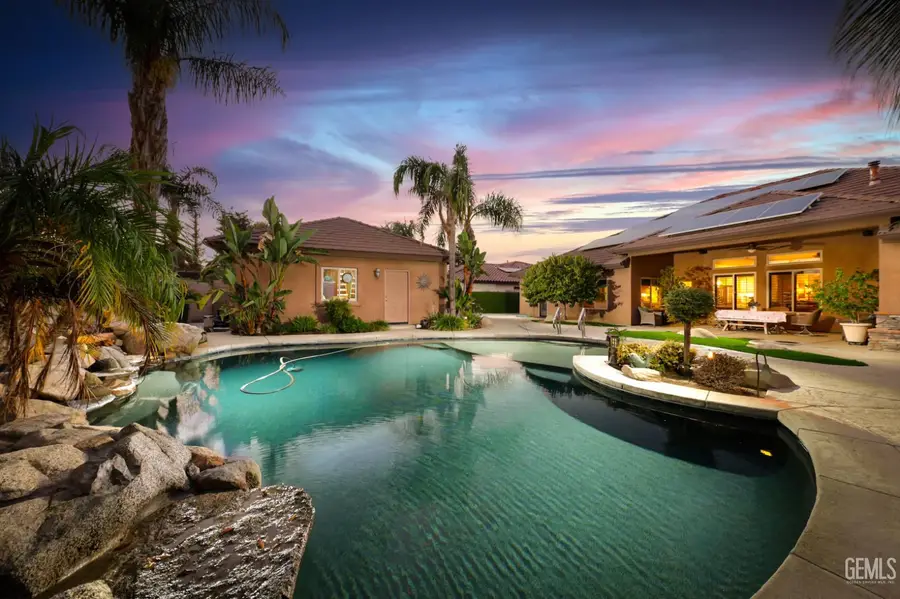 13603 MONARCH PALM AVENUE, Bakersfield, CA 93314 - Image #2