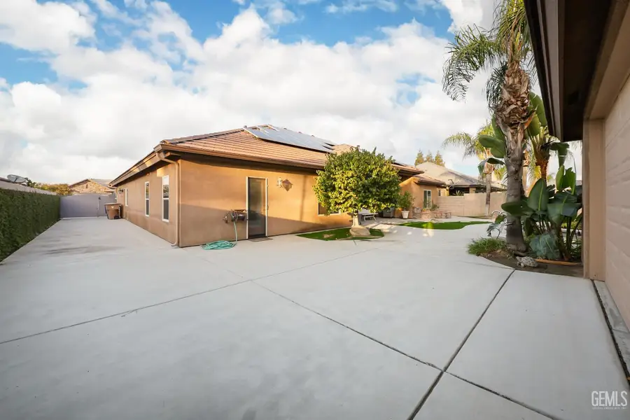13603 MONARCH PALM AVENUE, Bakersfield, CA 93314 - Image #3