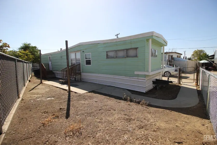 405 MCCORD AVENUE #K, Bakersfield, CA 93308 - Image #2