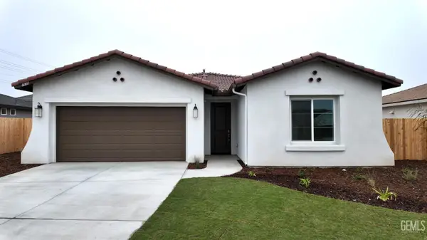 8307 ESTES PARK STREET, Bakersfield, CA 93314