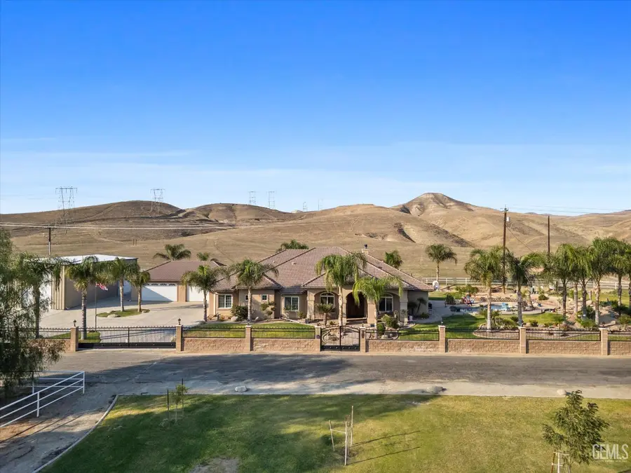 11232 RIO MESA DRIVE, Bakersfield, CA 93308 - Image #2
