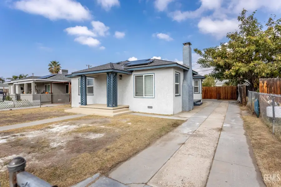 1102 WILSON AVENUE, Bakersfield, CA 93308 - Image #3