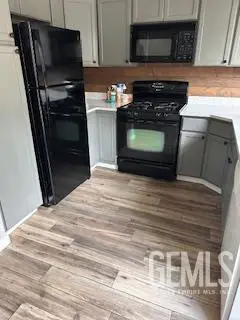 1213 ALDER AVENUE, Tehachapi, CA 93561 - Image #3