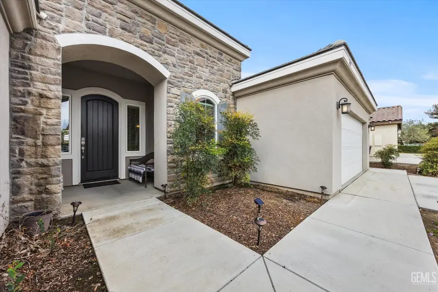 7417 CARSON RIVER ROAD, Bakersfield, CA 93311 - Image #3