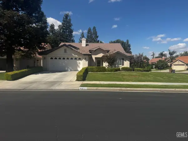 9800 CABBAGE ROSE AVENUE, Bakersfield, CA 93311