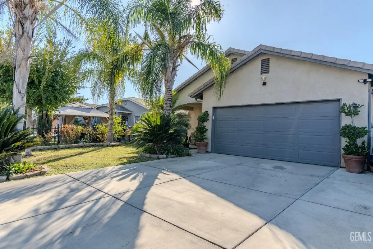 209 S BELMONT STREET, Delano, CA 93215 - Image #1