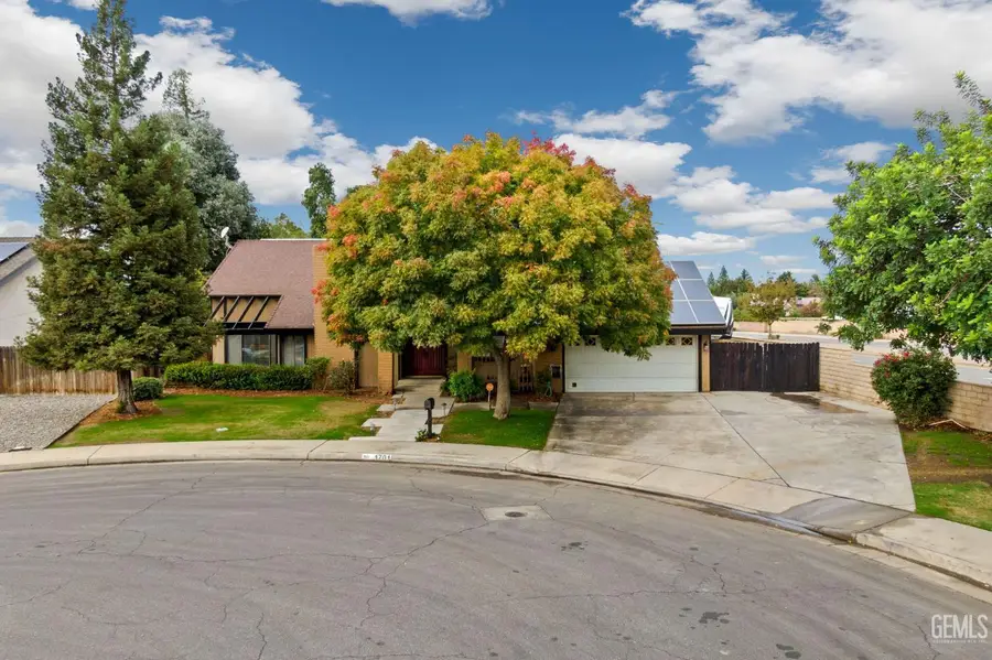 1701 GLENARM COURT, Bakersfield, CA 93309 - Image #2