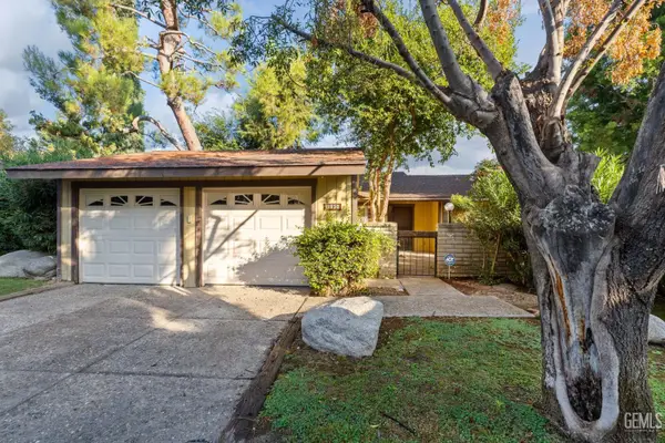 11930 LAVER COURT, Bakersfield, CA 93306