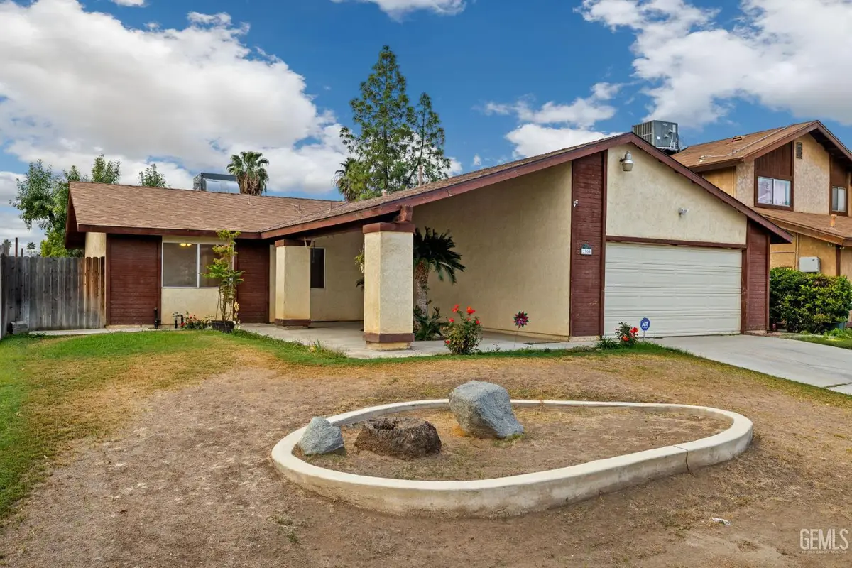 2309 TERESA COURT, Bakersfield, CA 93304 - Image #1