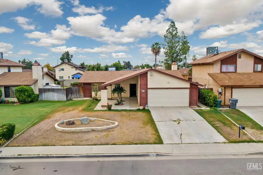 2309 TERESA COURT, Bakersfield, CA 93304 - Image #2