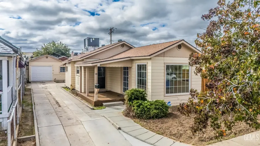 211 CALVIN STREET, Taft, CA 93268 - Image #3