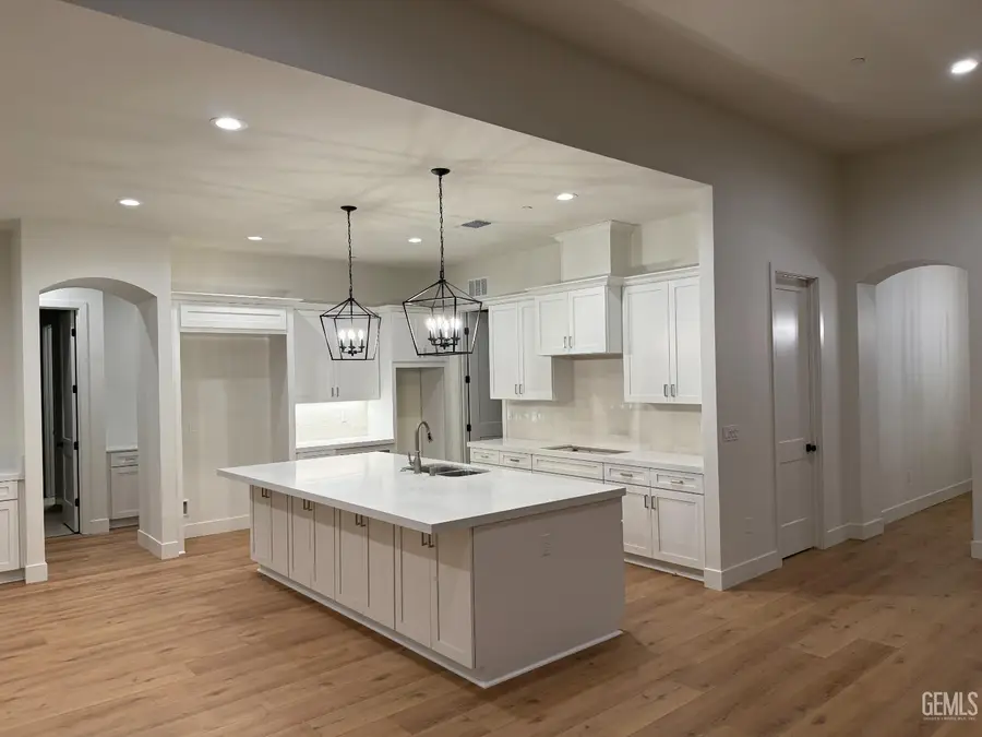 13602 PHILIP PHELPS AVENUE, Bakersfield, CA 93314 - Image #3