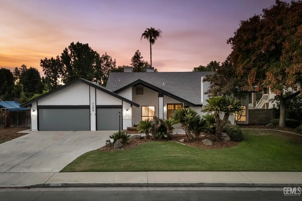 7209 OUTINGDALE DRIVE, Bakersfield, CA 93309 - Image #1