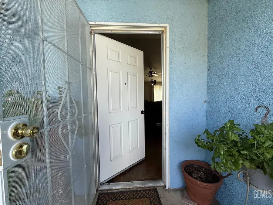 9115 MAXWELL COURT, Lamont, CA 93241 - Image #2