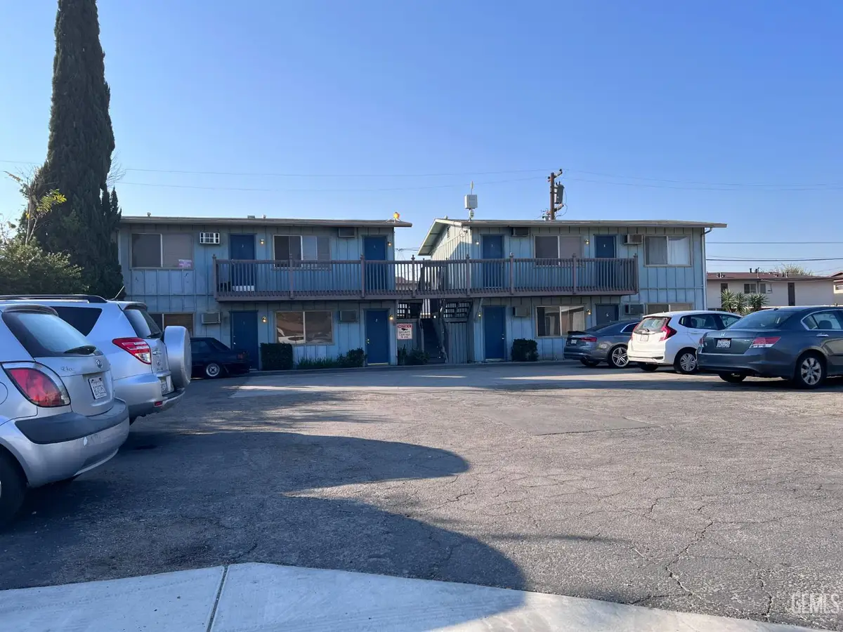 3415 TERRACE WAY, Bakersfield, CA 93309 - Image #1