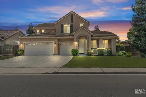 11405 SANGRADO DRIVE, Bakersfield, CA 93311