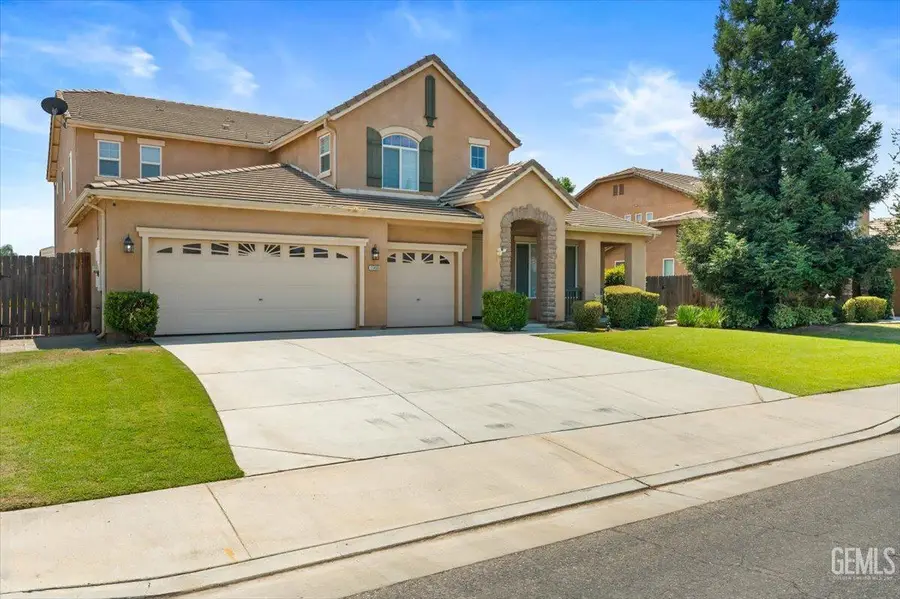 11405 SANGRADO DRIVE, Bakersfield, CA 93311 - Image #2