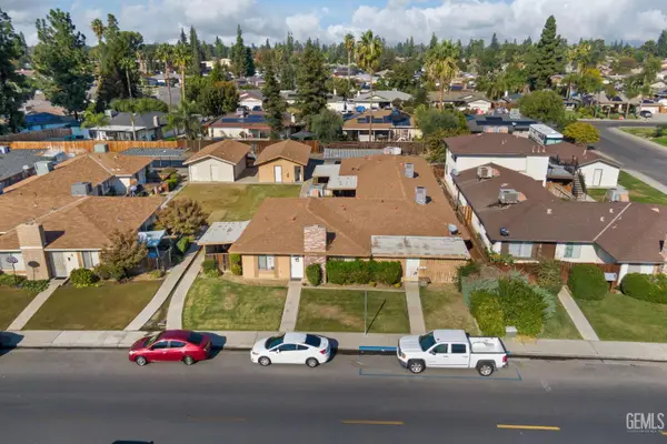 2700 N HALF MOON DRIVE, Bakersfield, CA 93309