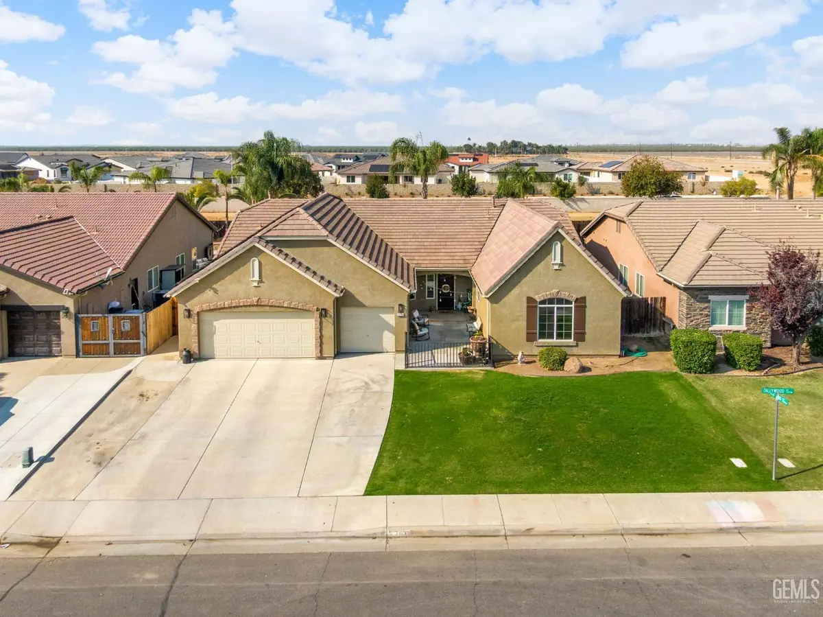 7113 TALLYWOOD DRIVE, Bakersfield, CA 93312 - Image #1