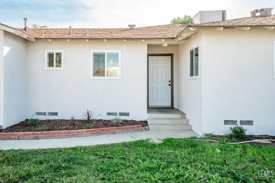 4407 FISHERING DRIVE, Bakersfield, CA 93309 - Image #2