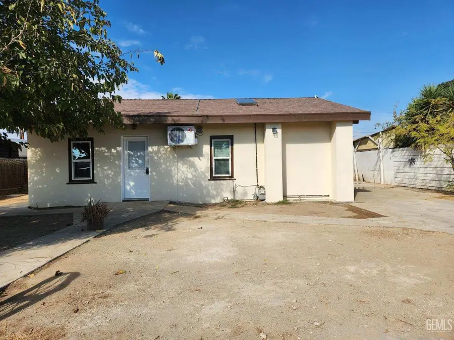 716 CURTIS DRIVE, Bakersfield, CA 93307 - Image #2