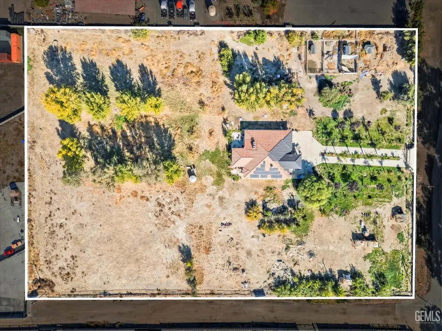 18005 S UNION AVENUE, Bakersfield, CA 93307 - Image #2