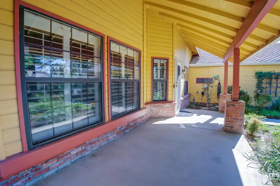 2608 ENGLISH OAK DRIVE, Bakersfield, CA 93311 - Image #3