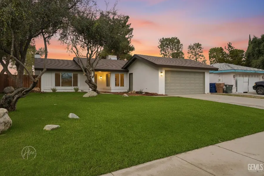 6608 EDGEMONT DRIVE, Bakersfield, CA 93309 - Image #2