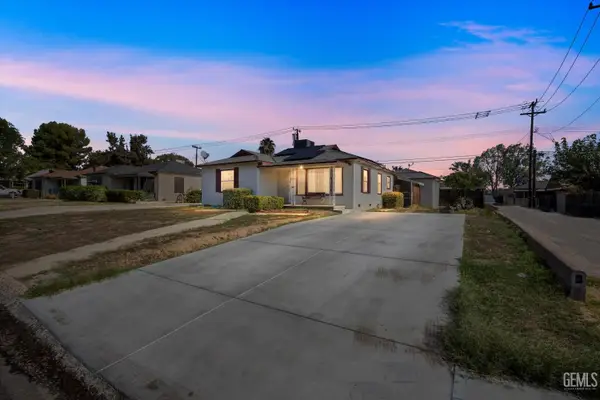 2700 CHARLESTON DRIVE, Bakersfield, CA 93308