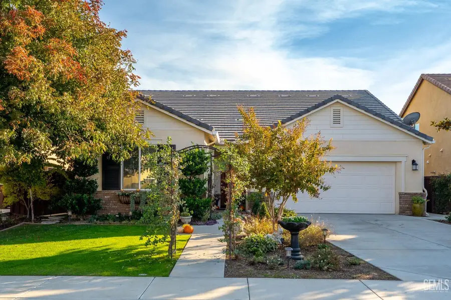 9707 METROPOLITAN WAY, Bakersfield, CA 93311 - Image #2