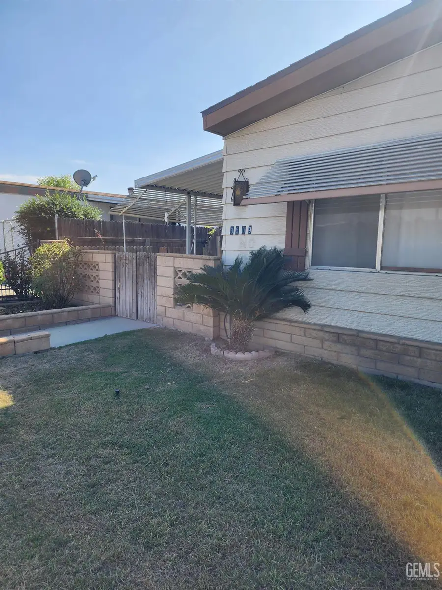 3509 PRESTIGE LANE #57, Bakersfield, CA 93313 - Image #2