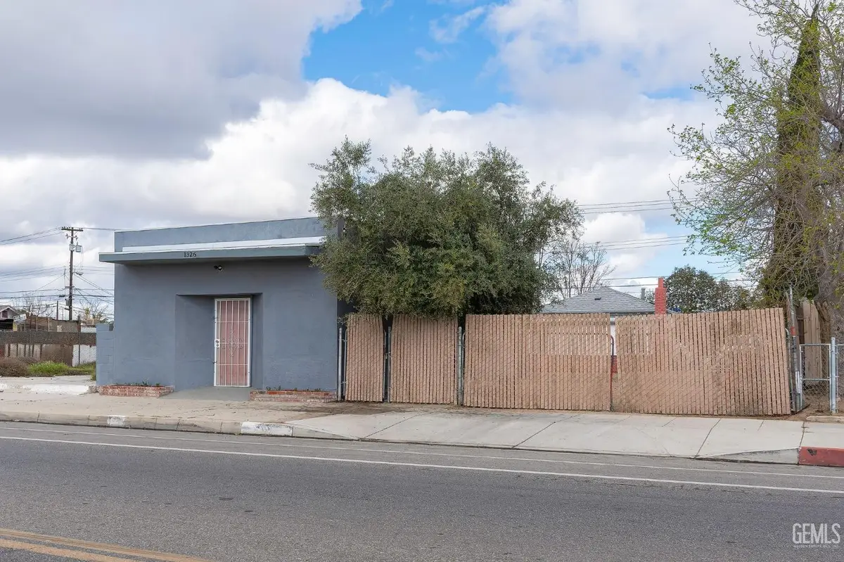 1326 KENTUCKY STREET #B, Bakersfield, CA 93305 - Image #1