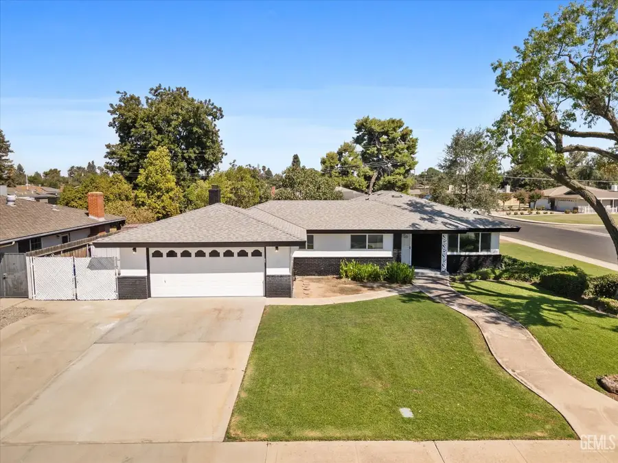6000 EUGENE PLACE, Bakersfield, CA 93308 - Image #3