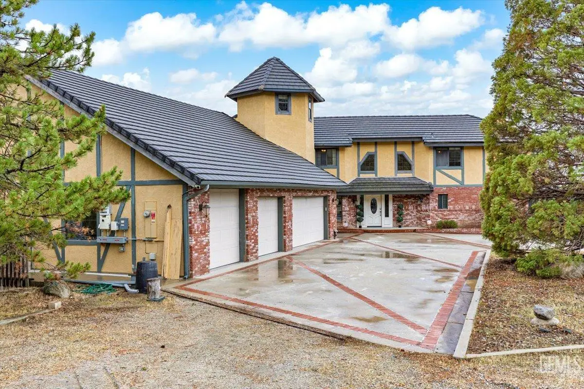 24050 JACARANDA DRIVE, Tehachapi, CA 93561 - Image #1