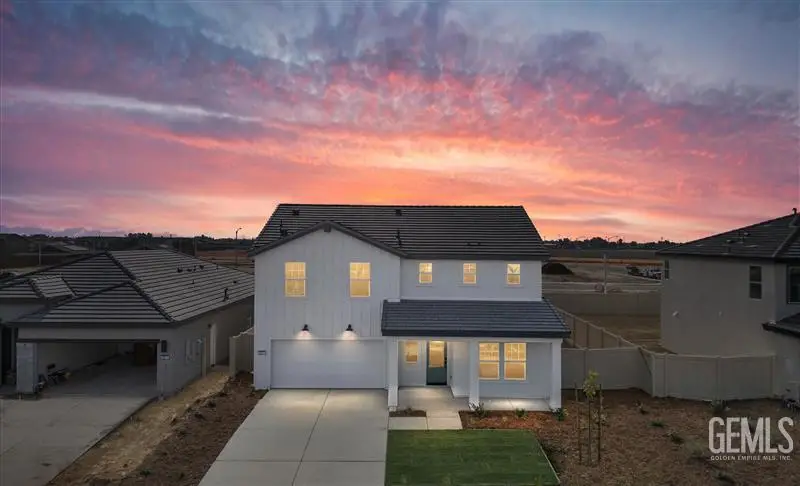 6217 MARCONI AVENUE, Bakersfield, CA 93313 - Image #1