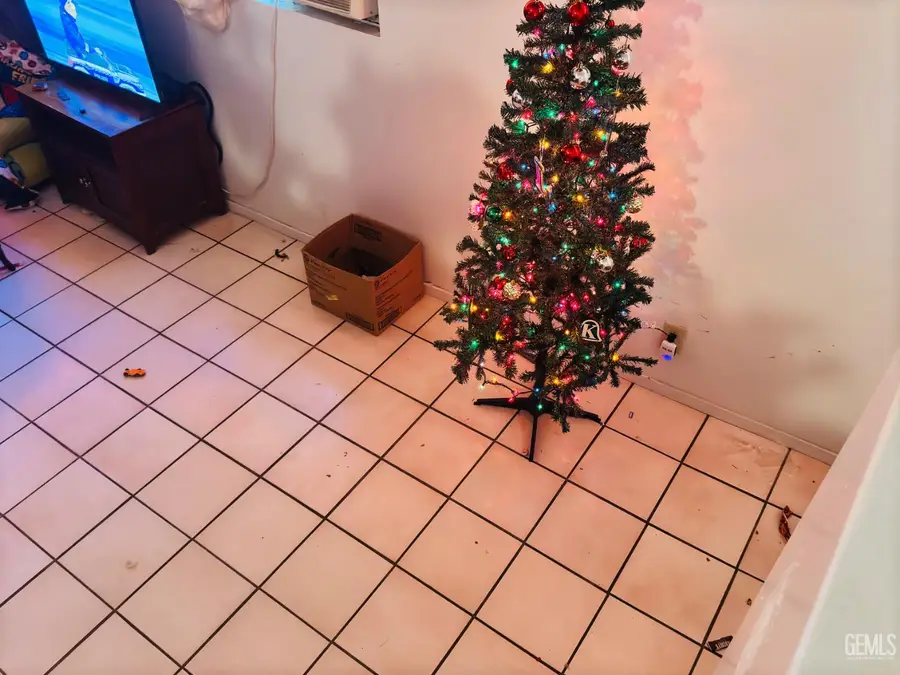 414 PHILIPPINE STREET, Taft, CA 93268 - Image #3