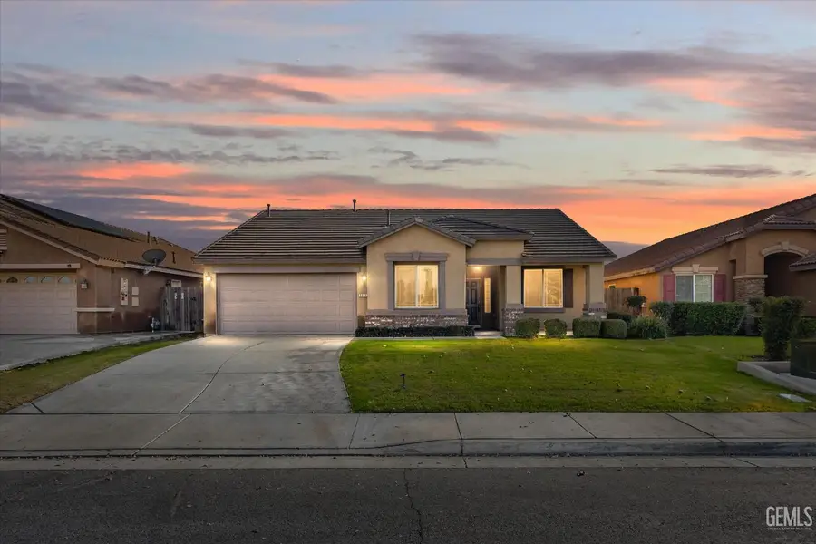 5005 GREEN CLOVER AVENUE, Bakersfield, CA 93313 - Image #2