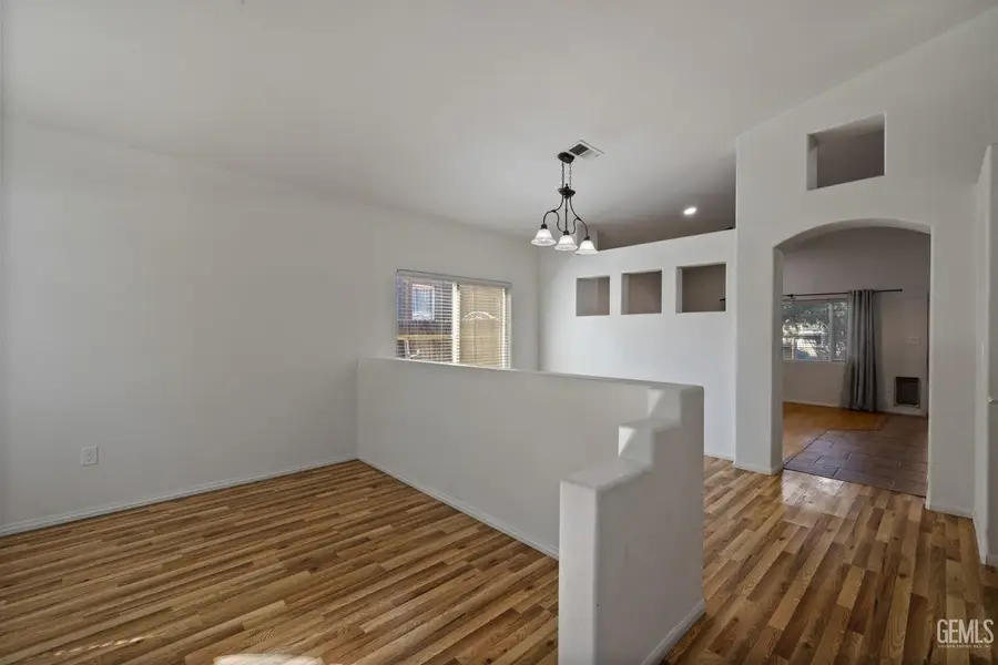 8918 RED RIVER COURT, Bakersfield, CA 93312 - Image #2