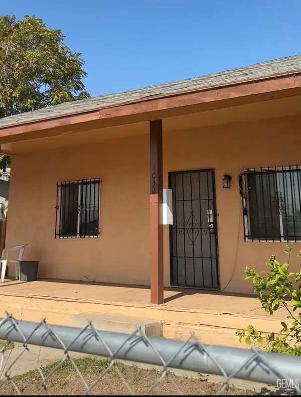 1032 E 19TH STREET, Bakersfield, CA 93305