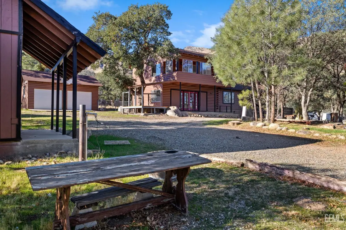 3300 COOK PEAK ROAD, Lake Isabella, CA 93240 - Image #1