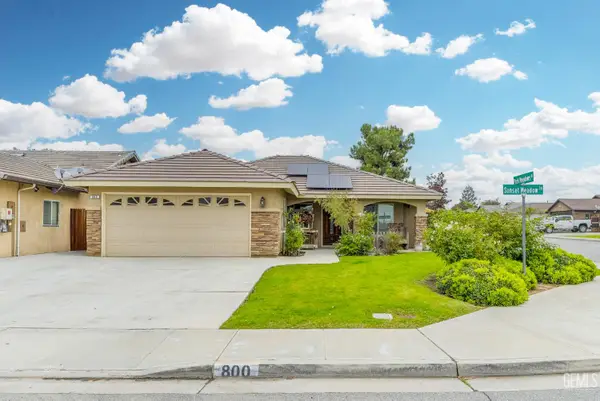 800 SUNSET MEADOW LANE, Bakersfield, CA 93308