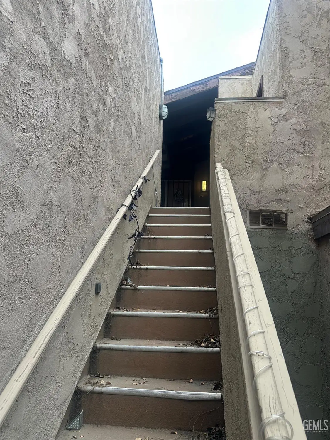 2209 CEDRO COURT #D, Bakersfield, CA 93309 - Image #1