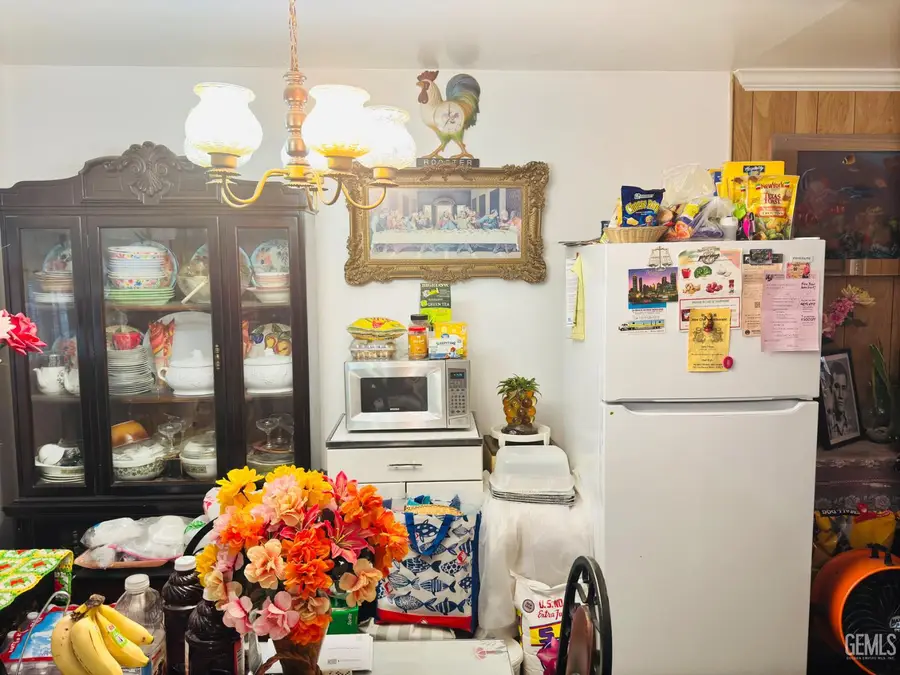 216 20TH AVENUE, Delano, CA 93215 - Image #3