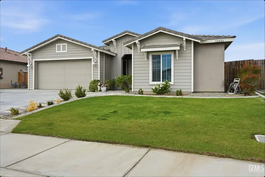 12426 HAWKSMOOR STREET, Bakersfield, CA 93311 - Image #2