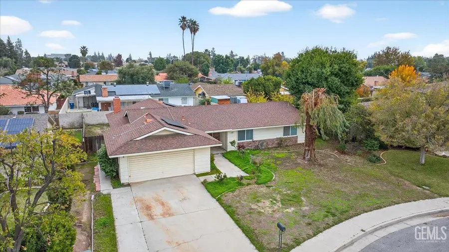 500 FRIANT COURT, Bakersfield, CA 93309 - Image #3