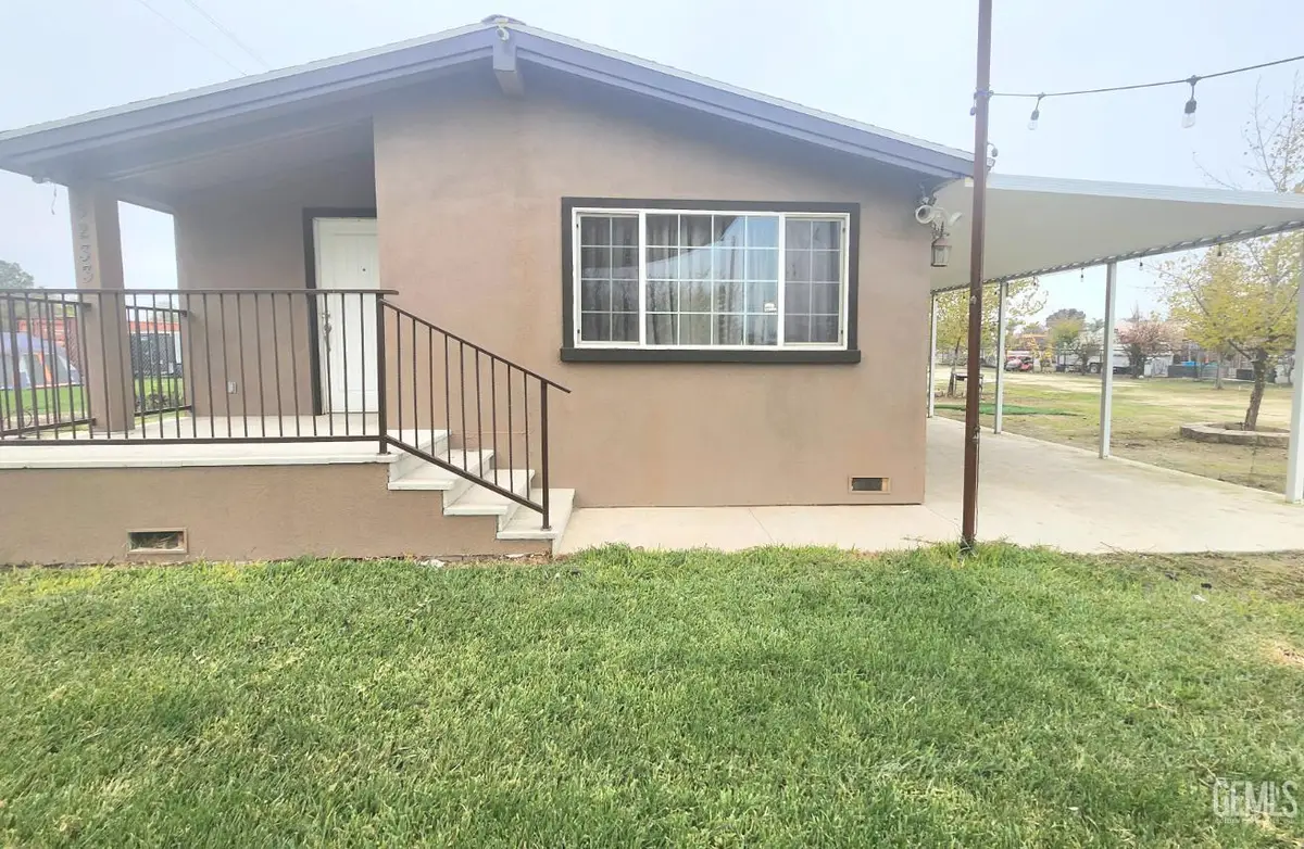 5233 NOBLE STREET, Bakersfield, CA 93314 - Image #1