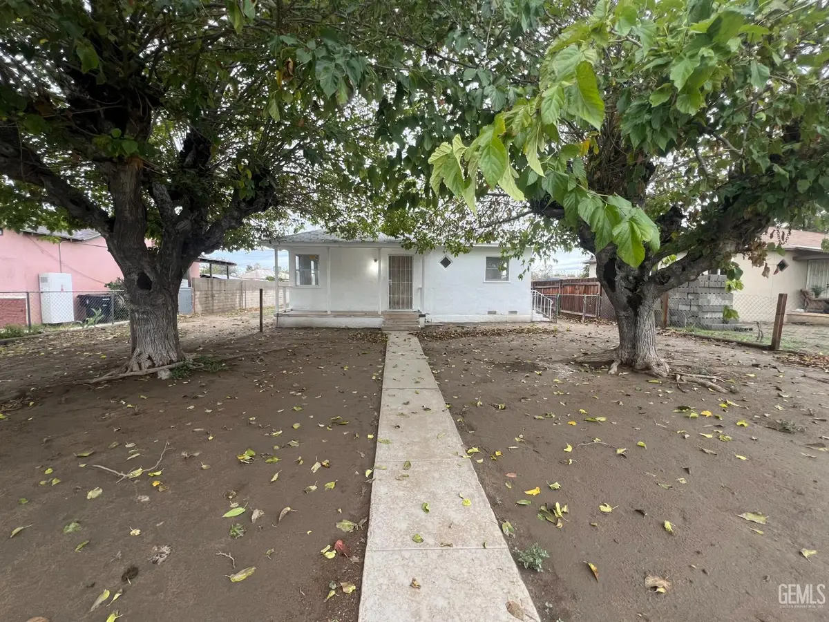 1312 MING AVENUE, Bakersfield, CA 93304 - Image #1