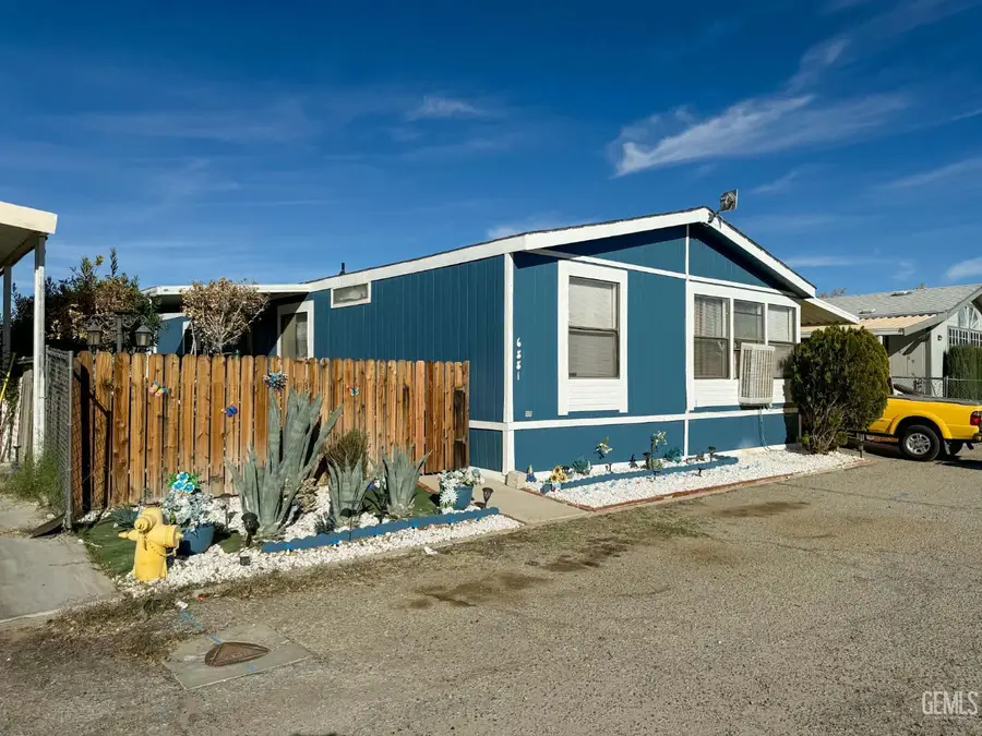6881 REA AVENUE, California City, CA 93505 - Image #2