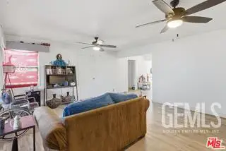 1700 AIRPORT DRIVE, Bakersfield, CA 93308 - Image #2