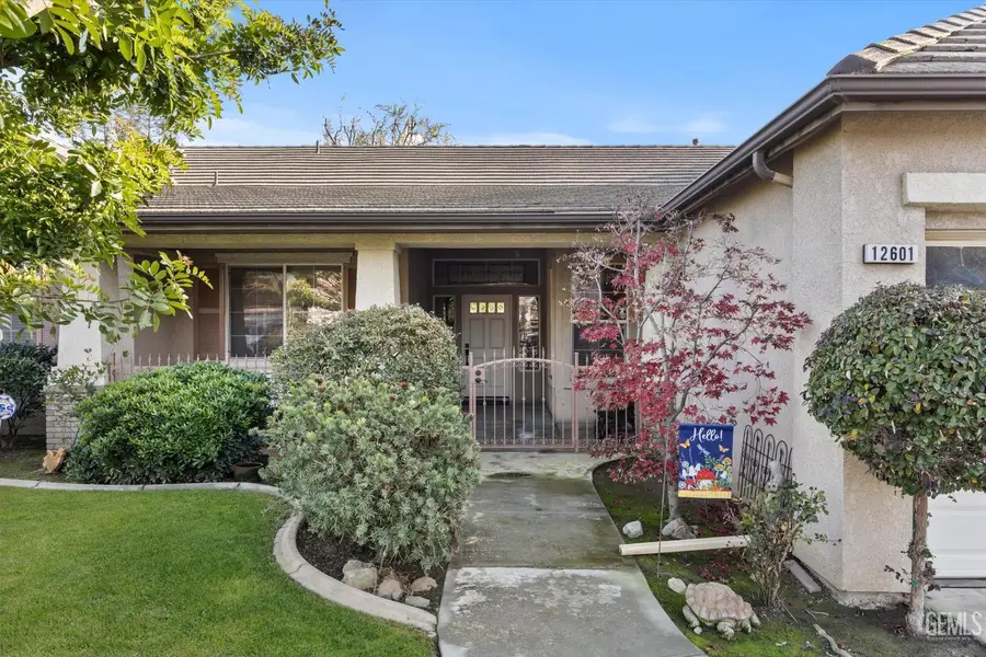 12601 MONTEREY BEACH DRIVE, Bakersfield, CA 93311 - Image #2